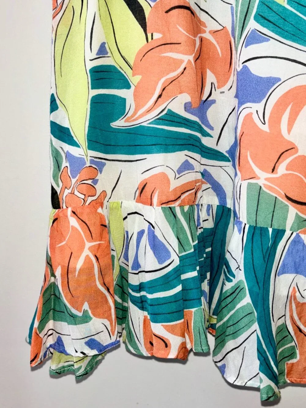 & Other Stories • Floral Tropical Mini Dress - Picture 7 of 10